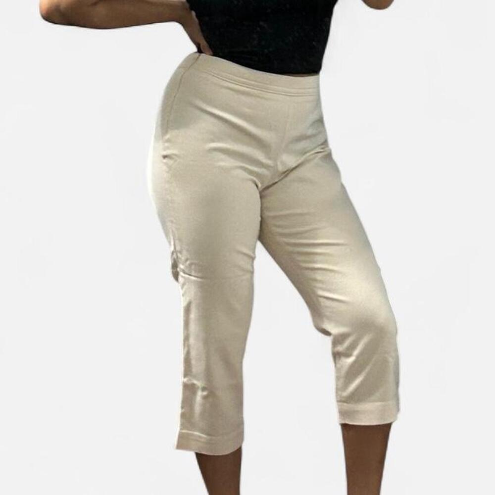 Cream capri pants with a relaxed fit